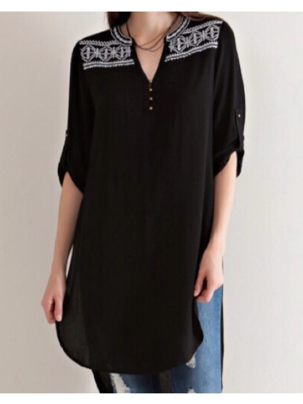 NEW Entro Embroidered Split-Neck Black Cover-Up Tunic Dress